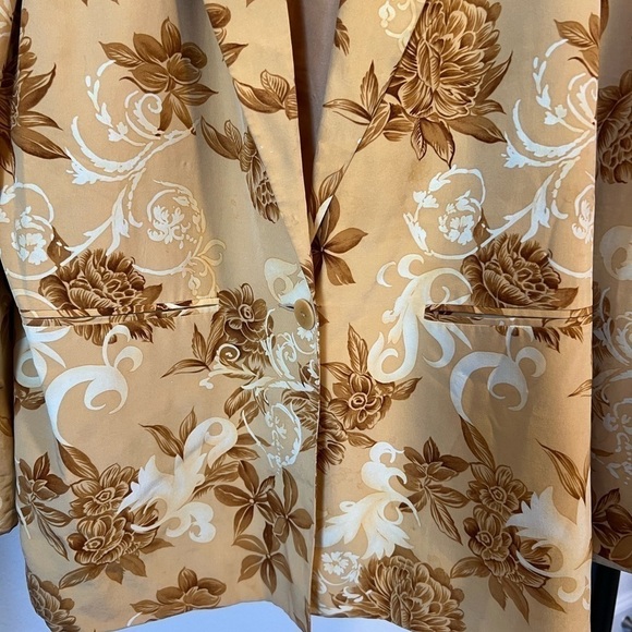 𝅺vintage Saks Fifth Avenue Women’s Silk Blazer Size Medium - Picture 6 of 13